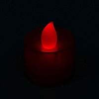 Свеча светодиодная с переливом света, цвет красный