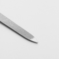Пилка-триммер металлическая для ногтей, прорезиненная ручка, 15см, цвет МИКС