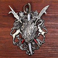 Сувенирное оружие «Геральдика» с изображением льва, сабля и две алебарды