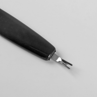 Триммер-пушер для ногтей, чёрная ручка