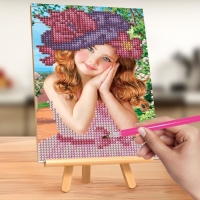 Алмазная вышивка на подставке "Девочка", 13 х 19 см
