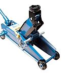 Домкрат Kraft KT-820005 3 т подкатной 135-390 мм кейс