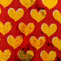 Бумага голографическая "Золотые сердца", цвет красный