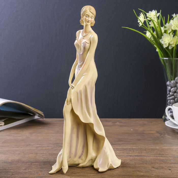 Статуэтка фарфоровая. Статуэтка "влюбленная пара". Вб статуэтки. Винтажная фигура. Вб статуэтки.