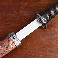 Сувенирное оружие «Катаны на подставке», коричневые ножны с цветочным узором
