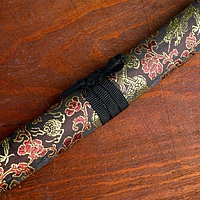 Сувенирное оружие «Катаны на подставке», чёрные ножны с узорами