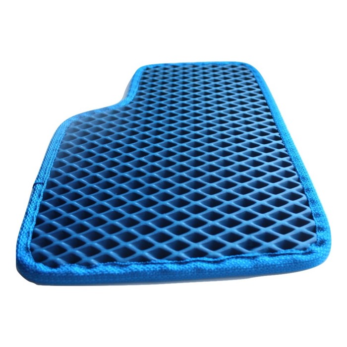 Эва коврик лист. Автомобильный коврик соты. Коврик эва ячейка. Эва коврики. Коврики для машины с ячейками.