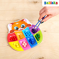 ZABIAKA Сортер на 8 цветов "Весёлые бусинки" с пинцетом