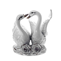 Сувенир "Два лебедя с розами" со стразами