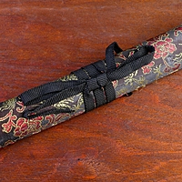 Сувенирное оружие «Катаны на подставке», ножны с золотыми узорами