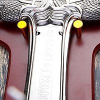 Сувенирное оружие на планшете «Меч», гарда в виде двух орлов