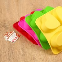 Форма для выпечки, 4 ячейки, 16х16х3 см "Сердца", цвета МИКС