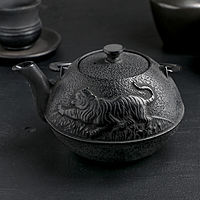 Чайник Доляна «Золотой дракон», с ситом, 700 мл, с эмалированное покрытие внутри, цвет чёрный