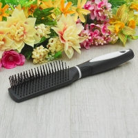 Расчёска массажная, прямоугольная, цвет чёрный/белый