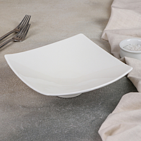 Блюдо квадратное, 18,5 см