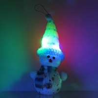 Игрушка световая "Снеговик со звездочками в шарфике", батарейки в комплекте