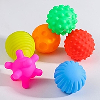 Подарочный набор развивающих мячиков "Цвета и формы" 6 шт.