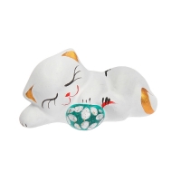 Сувенир "Котик с мячом" лежа, белый, микс