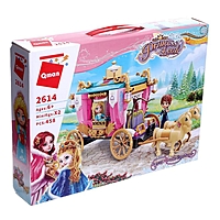 Конструктор Принцессы "Королевская карета", 2 минифигуры и 458 деталей