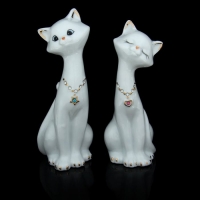 Сувенир "Кошечки белые с цепочкой", набор из 2-х шт