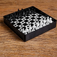 Игра туристическая "Шахматы", в коробке, 10х10 см