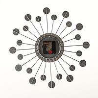 Часы настенные интерьерные "Лучики", d=34 см, кристаллы чёрные