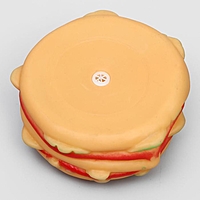 Игрушка пищащая "Гамбургер с салатом", 9,5 см
