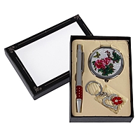 Набор подарочный 3в1: ручка, брелок "Сердце", зеркало "Цветы и Сердце"