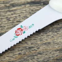 Нож с антиналипающим покрытием "Вайт" лезвие 12 см зубчатое