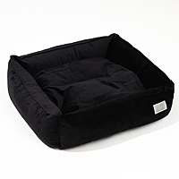 Лежанка велюровая Pet Lab, черная  45х40х15 см