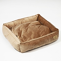 Лежанка велюровая Pet Lab, бежевая 55х50х15 см