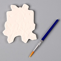 Елочное украшение под раскраску "Подарок" с подвесом, кисть