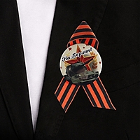 Значок с лентой "День Победы! С 9 Мая!" танк