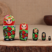 Матрёшка "Наталья", красная, 5-кукольная