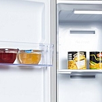 Холодильник Hyundai CS5003F черное стекло