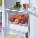 Холодильник Hyundai CS5003F черное стекло