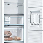 Морозильный шкаф Bosch GSN36AWEP белый