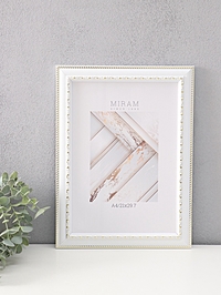 Фоторамка для фото 21×29.7 см (A4) «МИРАМ», пластик, белый с золотом