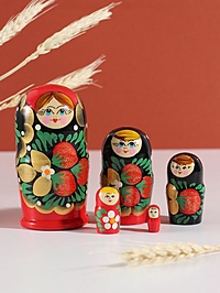 Матрёшка "Наташа", красная, 5-кукольная , 12 см