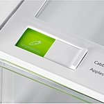 Встраиваемый холодильник Hyundai CC4033FV белый