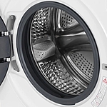 Стиральная машина Haier HW60-BP12919B белый