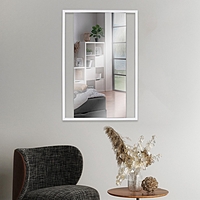 Зеркало интерьерное настенное «Рубин», в прямоугольном корпусе из металла, 63×43 см, цвет белый