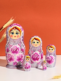 Матрешка "Маня", сиреневая,  18 см,5 кукольная, ручная роспись