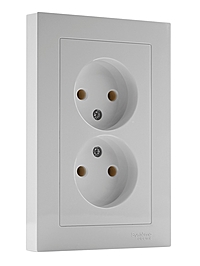 Розетка двойная Systeme Electric AtlasDesign ATN000120 белый