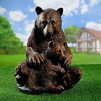 Садовая фигура "Медведица с медвежонком"