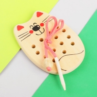 Шнуровка "Кот", деревянная