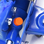 Домкрат Kraft KT-820004 3 т подкатной с педалью 135-500 мм