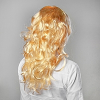 Карнавальный парик "Блондинка", кудри, 120 г