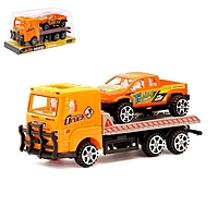 Грузовик инерционный "Эвакуатор" с машиной, цвета МИКС.